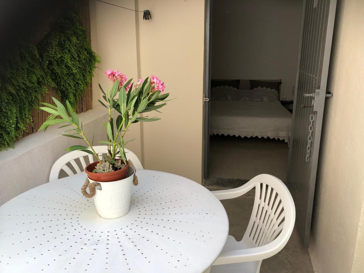 Appartement De Charme Avignon Centre Historique Terrasse Et Balcon Place Pie Zewnętrze zdjęcie